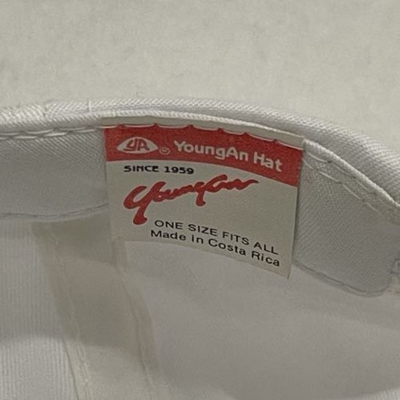 Vintage Chevy Trucks White Snapback Truckers Cap Hat - Picture 8 of 8